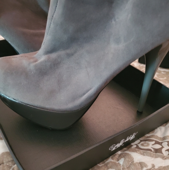 Booties - Picture 2 of 3